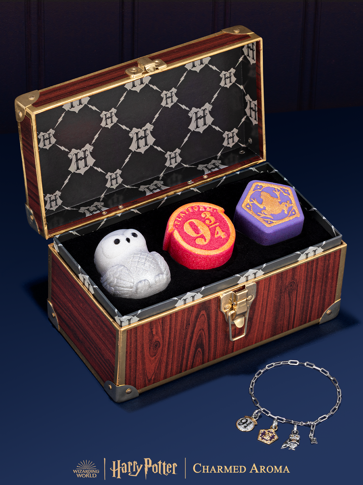 Harry Potter™ Bath Bomb Trunk Set - Harry Potterª Charm Bracelet Collection